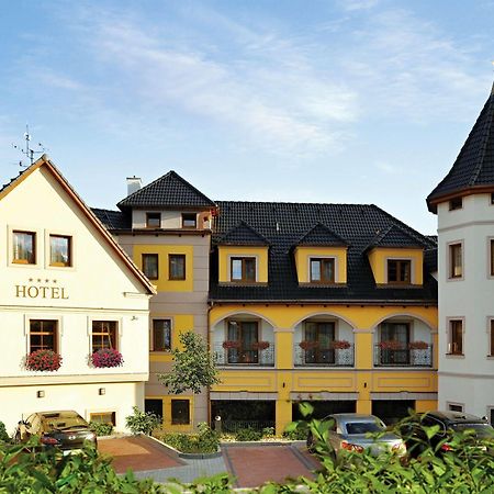 Wellness Hotel Zlatá Lípa Děčín Kültér fotó
