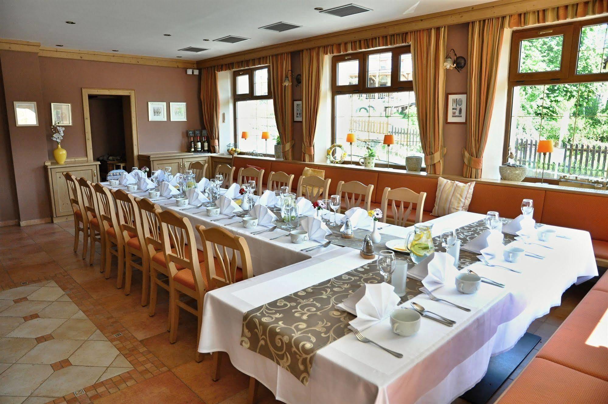 Wellness Hotel Zlatá Lípa Děčín Kültér fotó